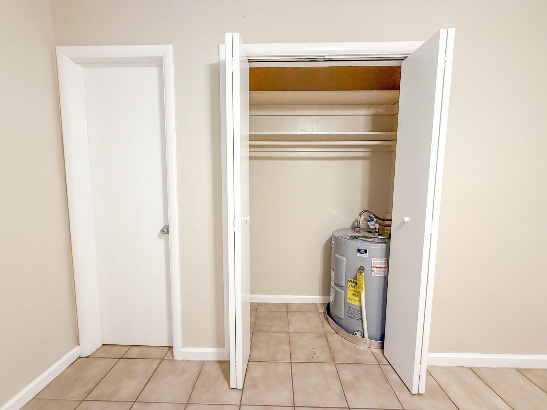1101 NE 23rd Terrace, Unit 2, Pompano Beach, FL 33062 Photo