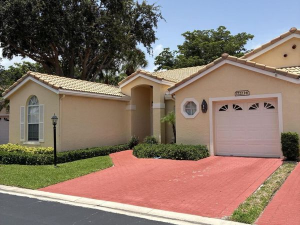 17223 Boca Club Boulevard, Unit 6, Boca Raton, FL 33487