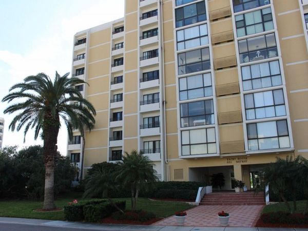 851 BAYWAY BOULEVARD , Unit 101, CLEARWATER BEACH, FL 33767