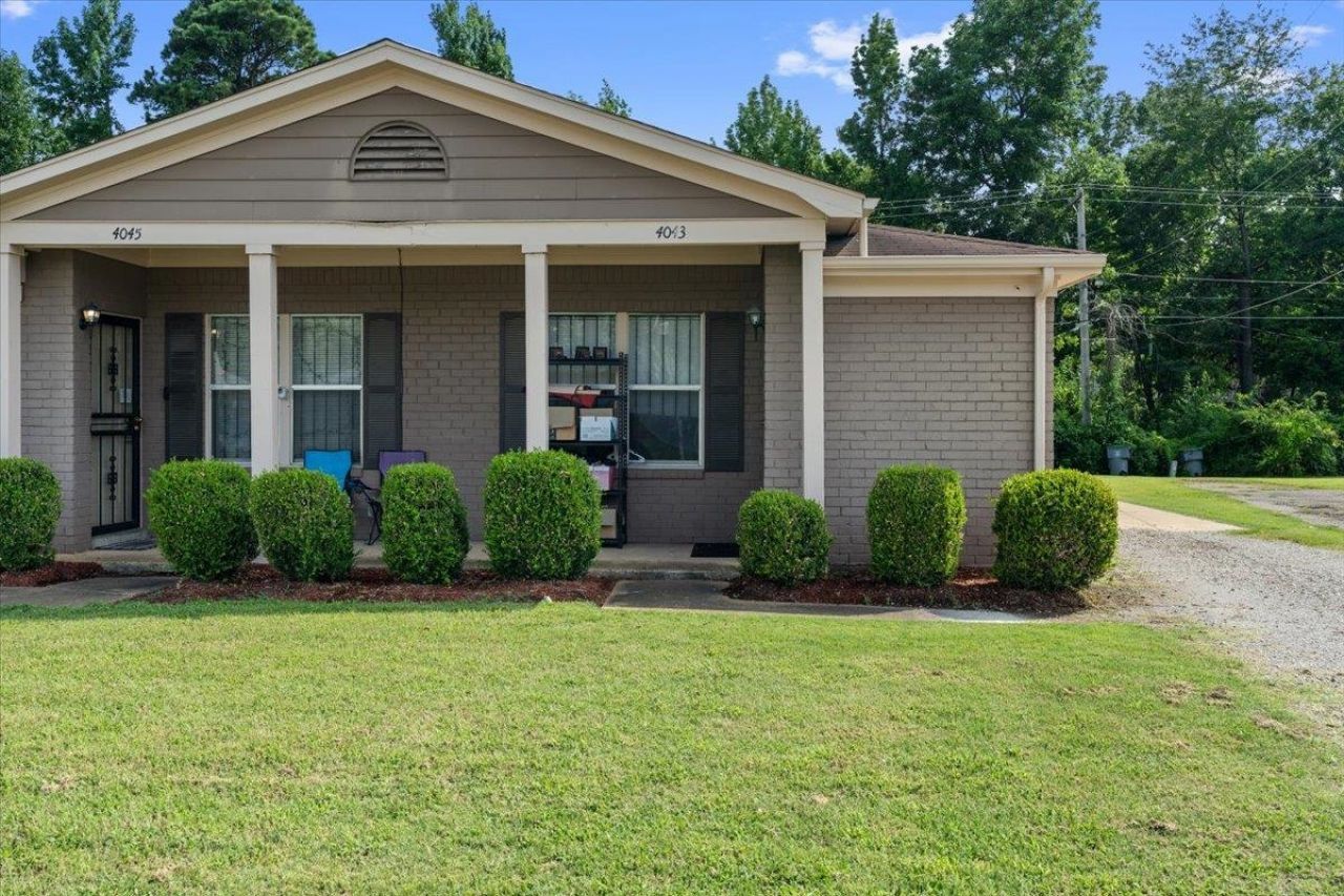 4043 Forest View Dr, Memphis, TN 38118 Main Photo