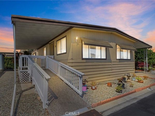 9391 California Ave, Unit 122, Riverside, CA 92503