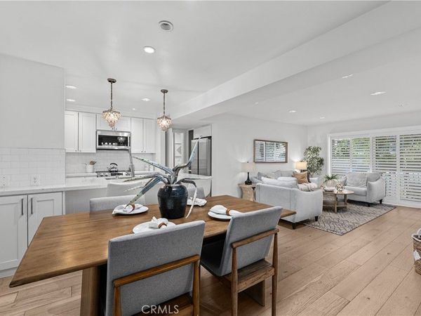 5257 Radford Ave, Unit 101, Valley Village, CA 91607