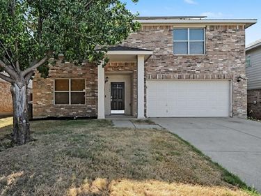 7164 Kickapoo Drive, Fort Worth, TX 76179