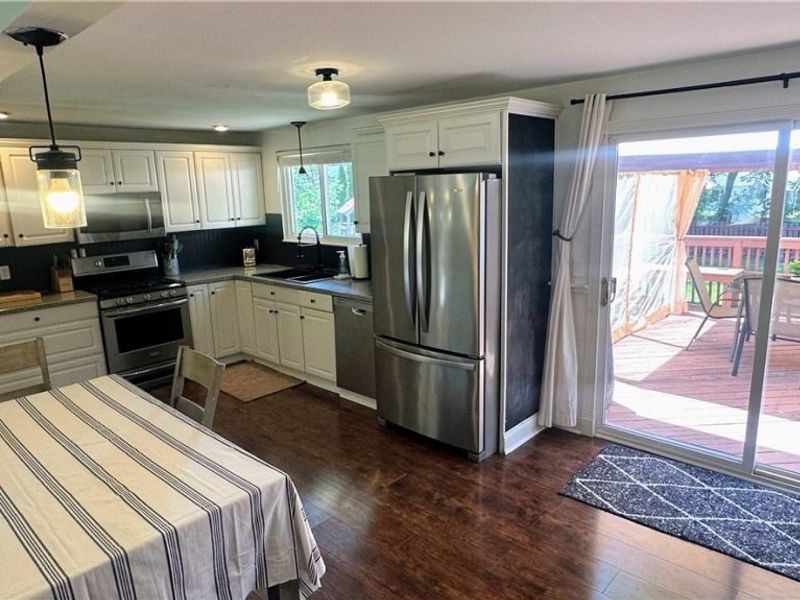 6280 Stafford Drive, North Olmsted, OH 44070 Photo 8