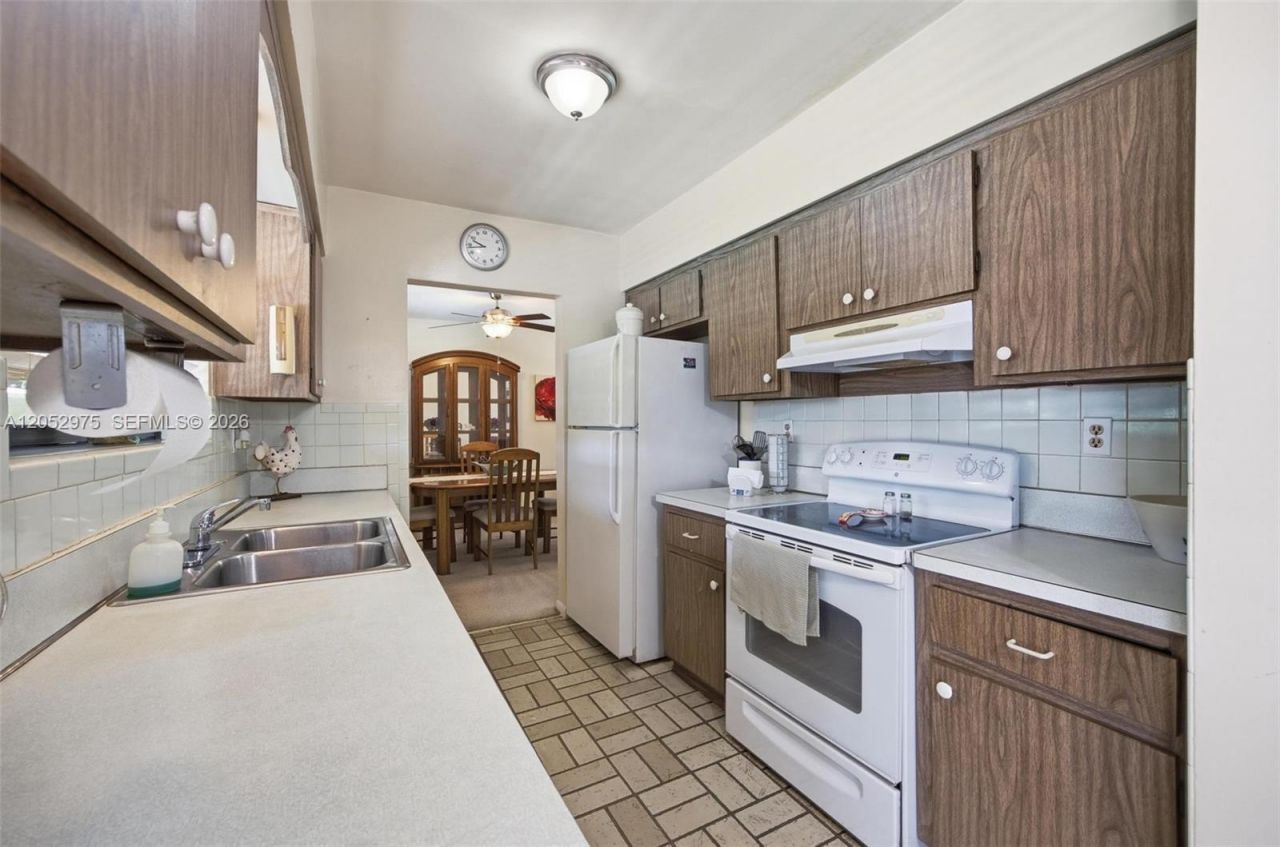 225 NW 15th St , Homestead, FL 33030 Photo