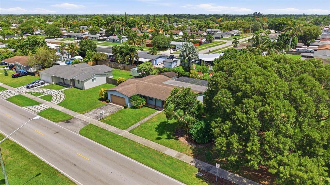 225 NW 15th St , Homestead, FL 33030 Photo