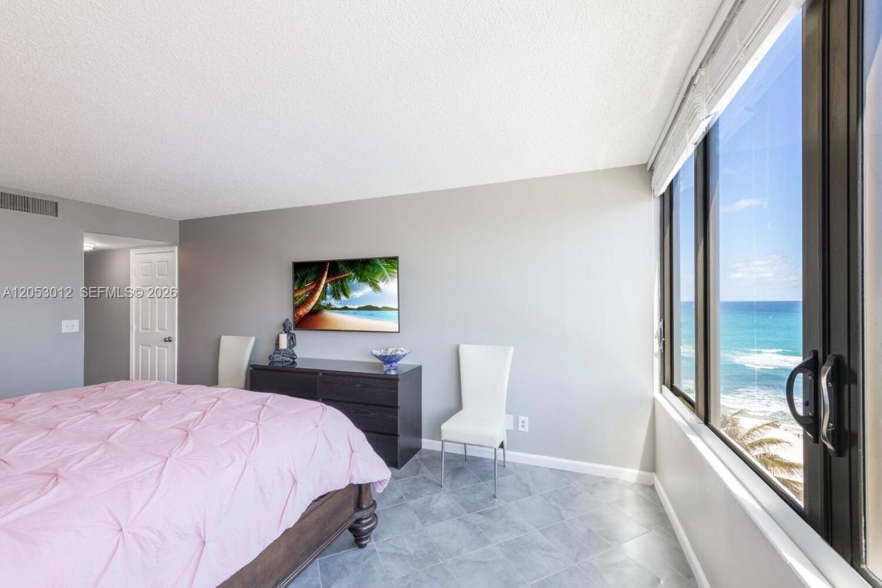 3590 S Ocean Blvd , Unit 707, South Palm Beach, FL 33480 Photo