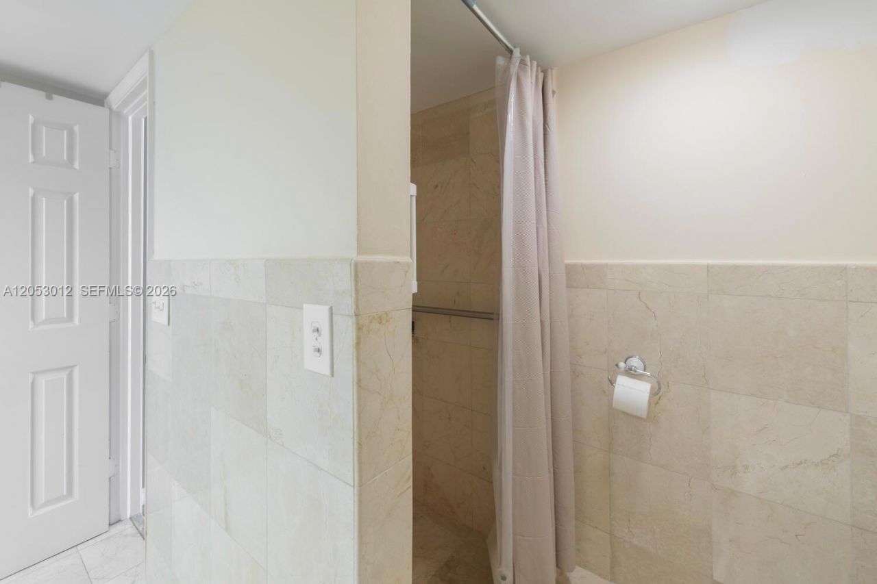 3590 S Ocean Blvd , Unit 707, South Palm Beach, FL 33480 Photo