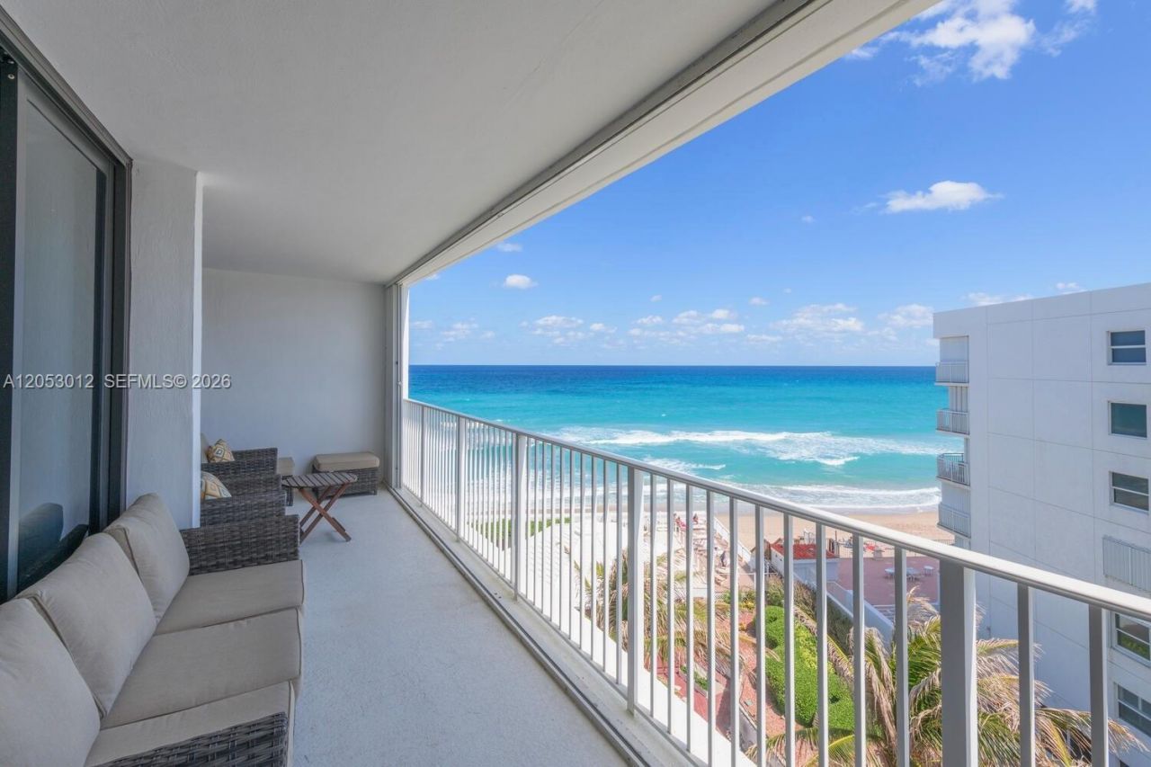 3590 S Ocean Blvd , Unit 707, South Palm Beach, FL 33480 Photo