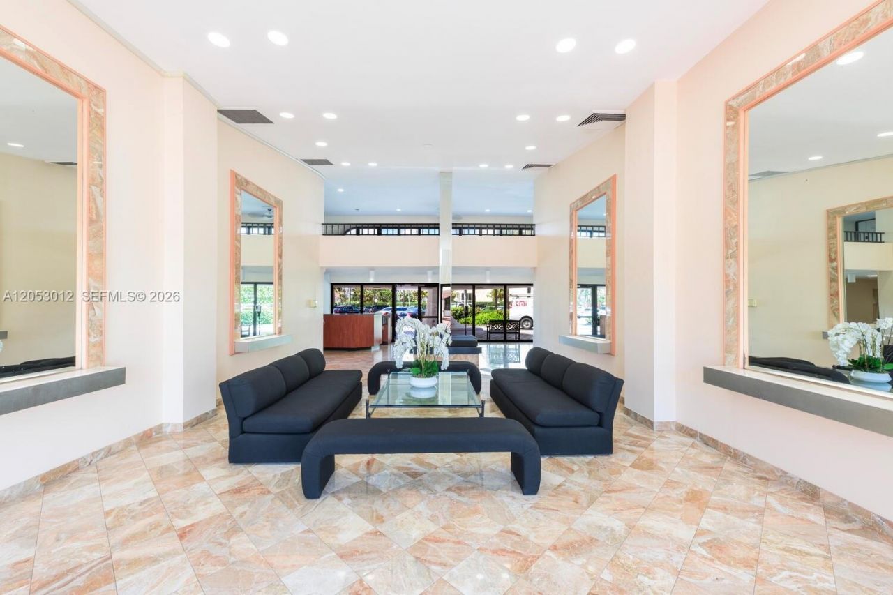 3590 S Ocean Blvd , Unit 707, South Palm Beach, FL 33480 Photo