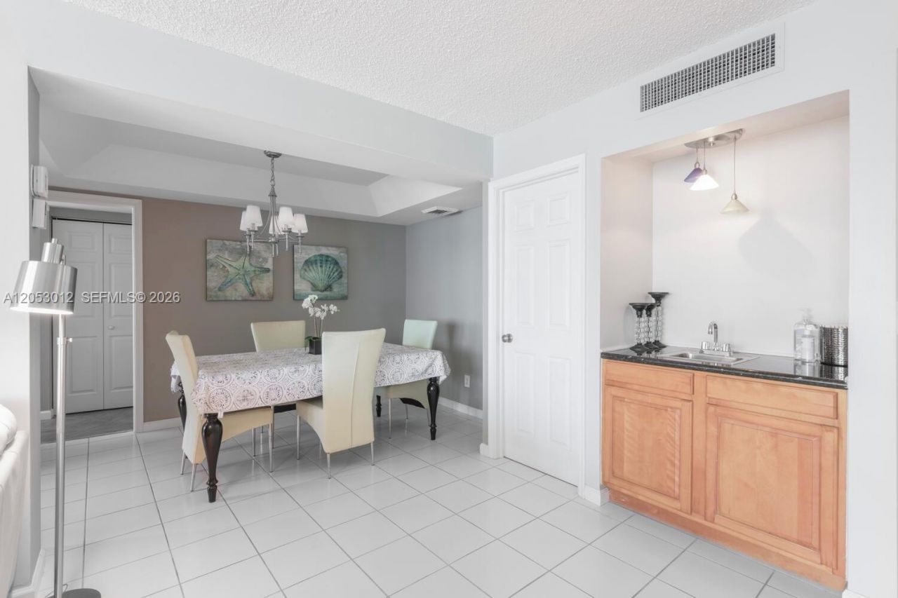 3590 S Ocean Blvd , Unit 707, South Palm Beach, FL 33480 Photo