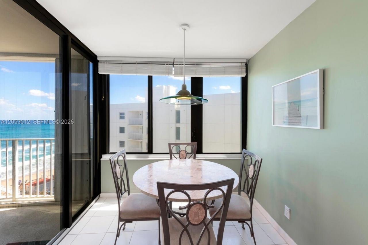 3590 S Ocean Blvd , Unit 707, South Palm Beach, FL 33480 Photo