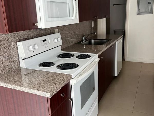 9310 W Flagler St , Unit 115A, Miami, FL 33174