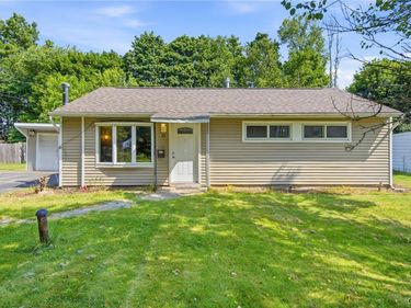 15 Lincoln Road, Syracuse, NY 13212