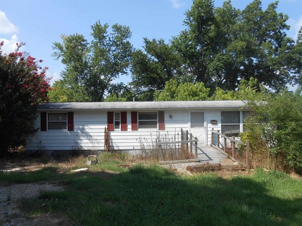 12016 MACON RD E, Collierville, TN 38017