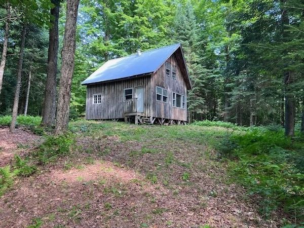 528 Paradise Lane, Charleston, VT 05872