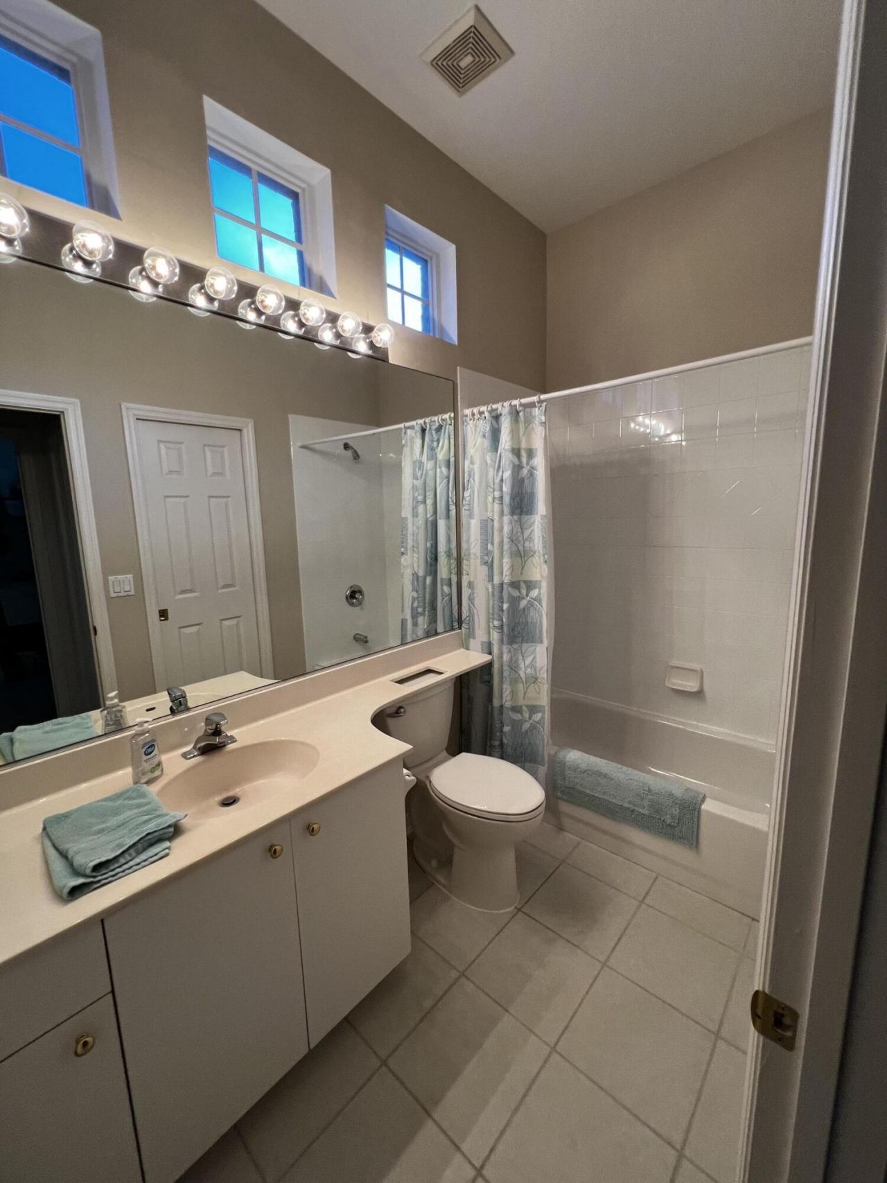 742 SW Aruba Bay, Port Saint Lucie, FL 34986 Photo