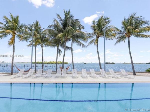 700 NE 63rd St, Unit D205, Miami, FL 33138