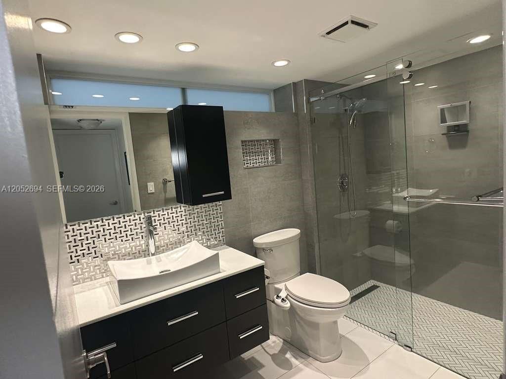 700 NE 63rd St, Unit D205, Miami, FL 33138 Photo