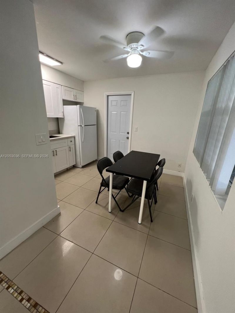 620 SW 7th Ave , Hallandale Beach, FL 33009 Photo