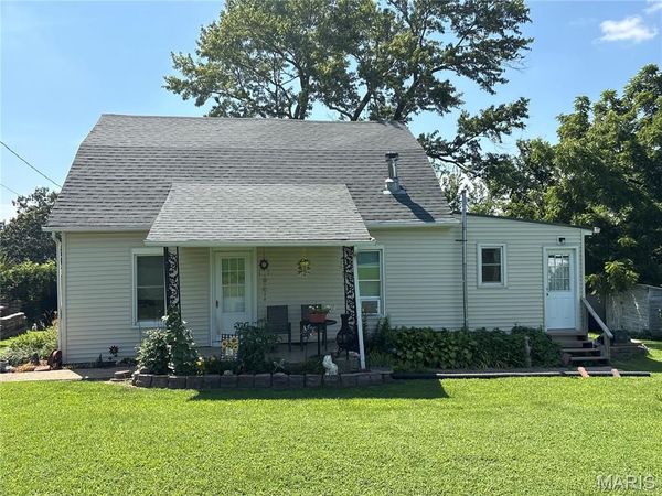 3749 Lahmeyer Road, Bland, MO 65014