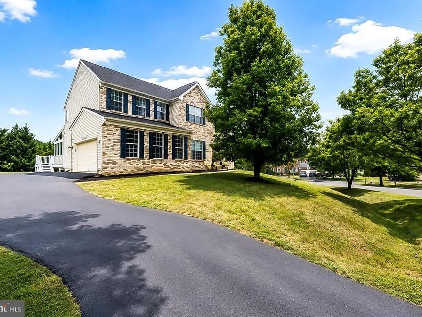 18305 Bubbling Spring Terrace, Boyds, MD 20841 Main Photo