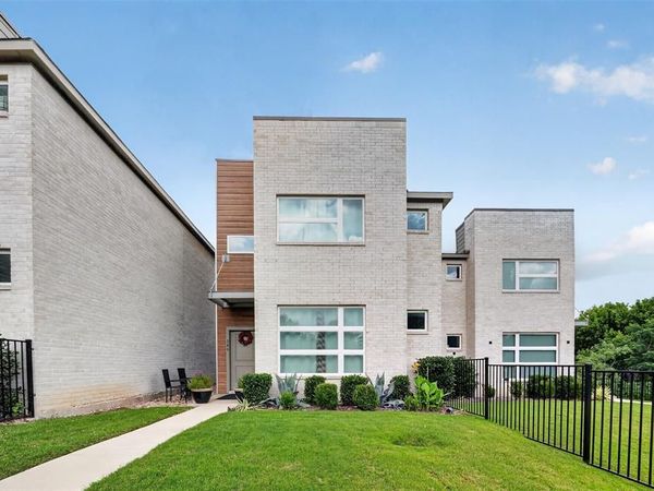 340 Oakbend Drive , Lewisville, TX 75067