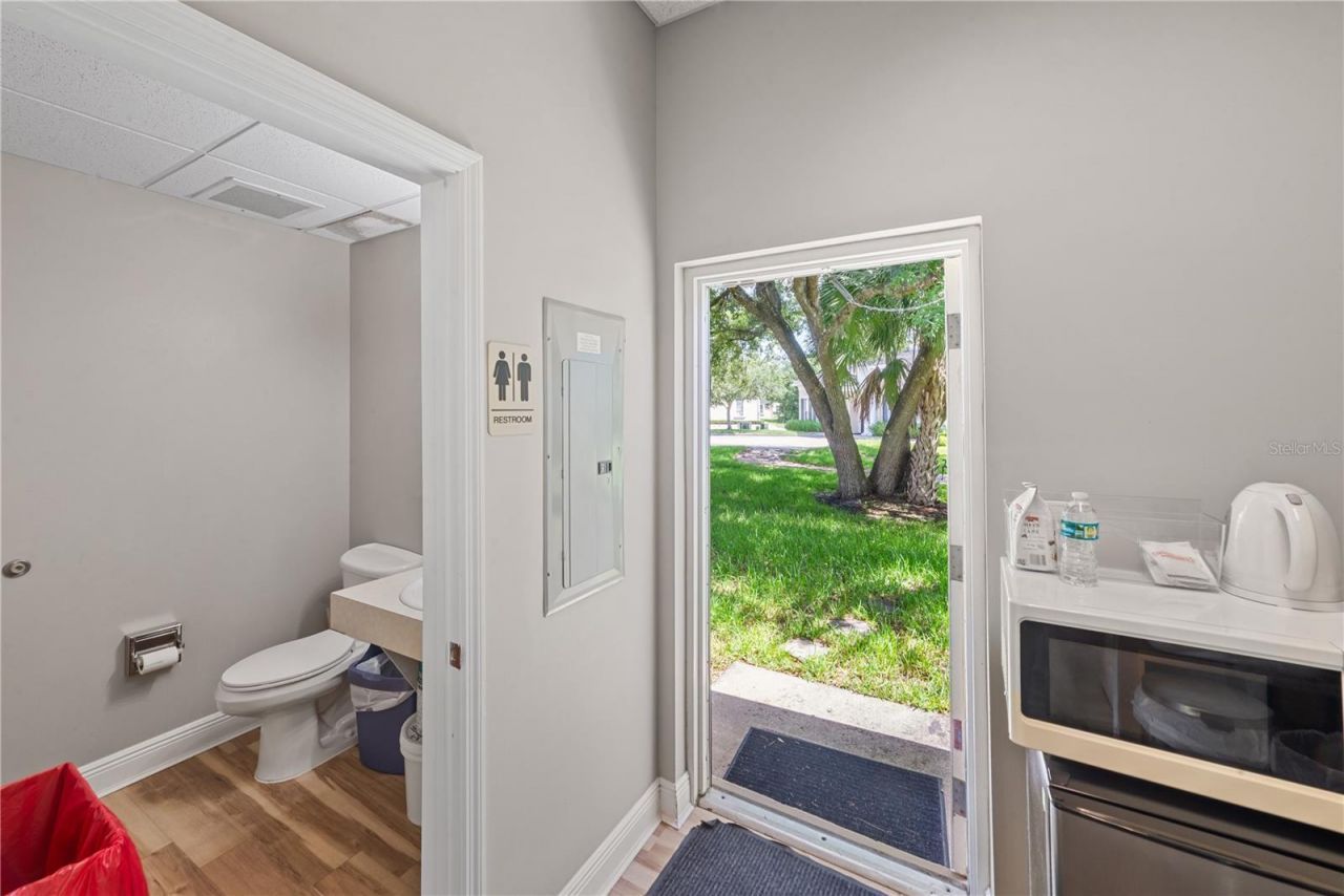 5381 Primrose Lake Circle , Tampa, FL 33647 Photo