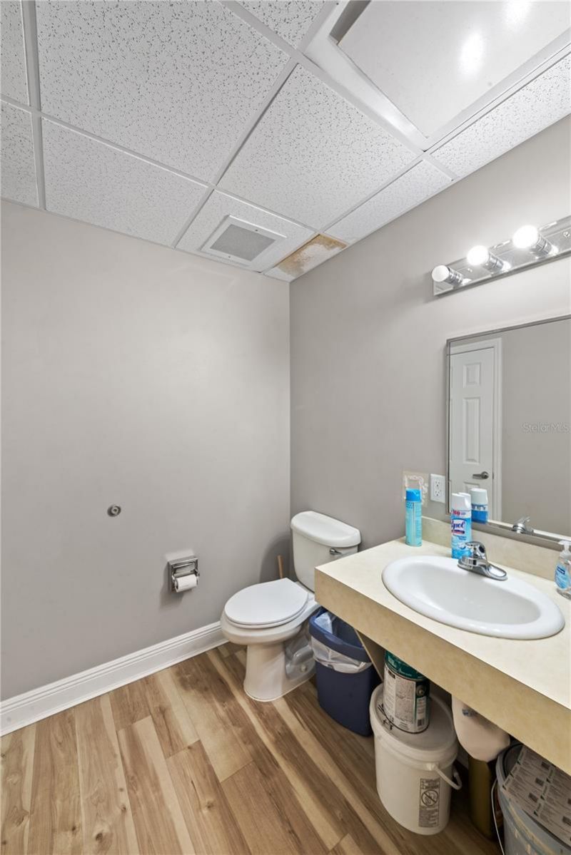 5381 Primrose Lake Circle , Tampa, FL 33647 Photo