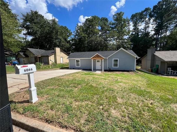 6066 Creekford Drive , Lithonia, GA 30058