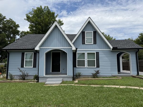 305 Carney St , Shelbyville, TN 37160
