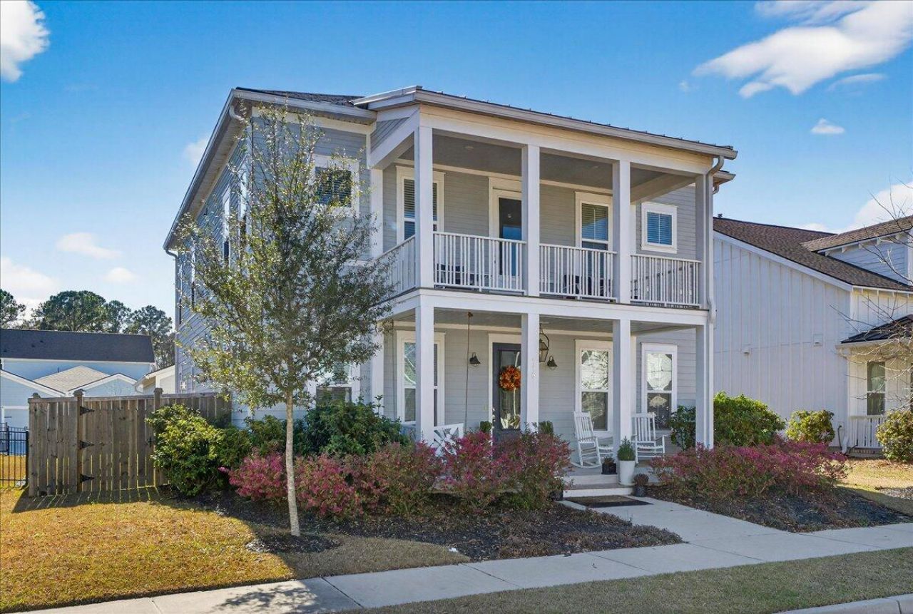 116 Falaise Street Photo 3