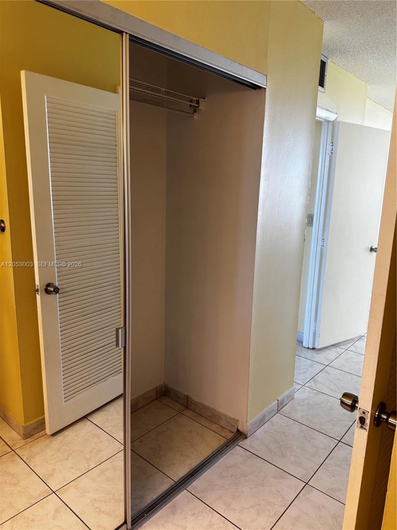 3800 E Ocean Dr, Unit 1518, Hollywood, FL 33019 Photo
