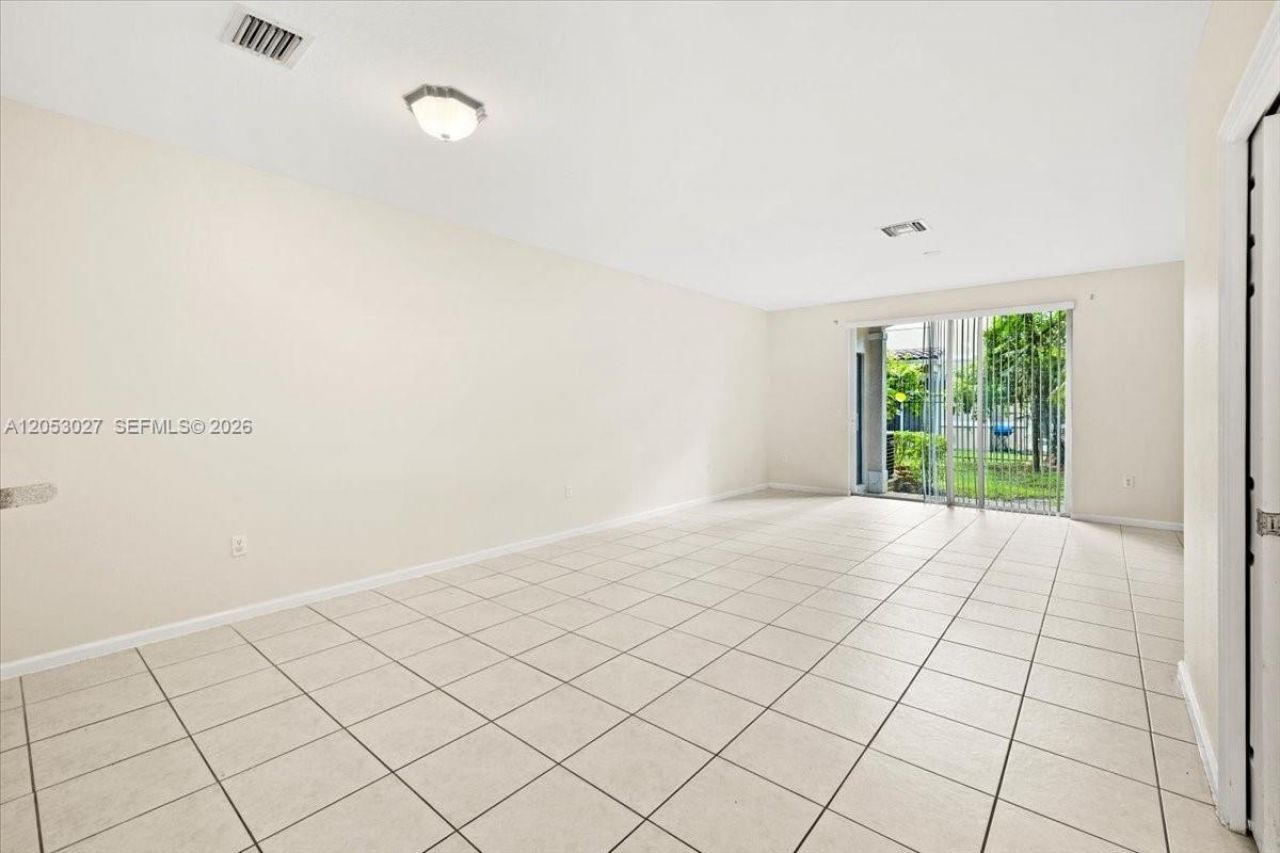 2779 SW 82nd Ave, Unit 105, Miramar, FL 33025 Photo
