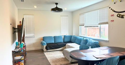 1064 Caraballo Dr, Roseville, CA 95747 Photo