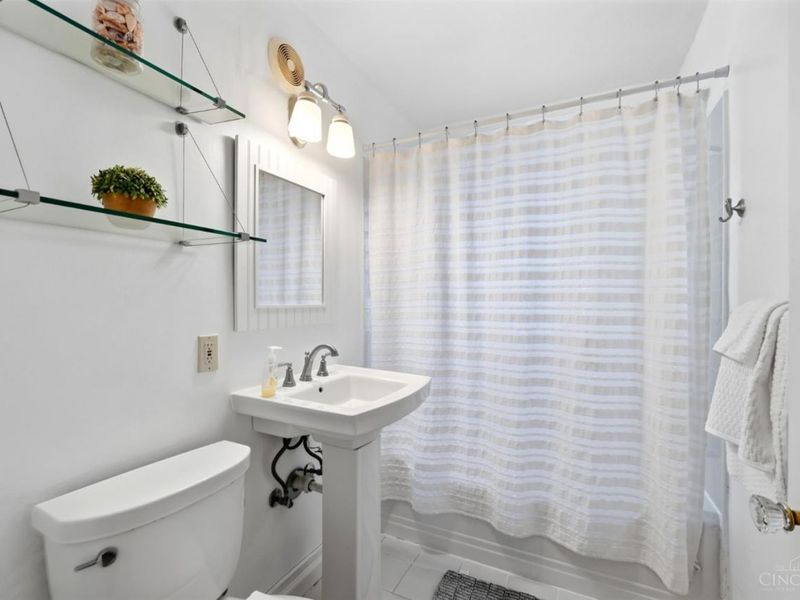 2716 Minot Avenue, Cincinnati, OH 45209 Photo 25