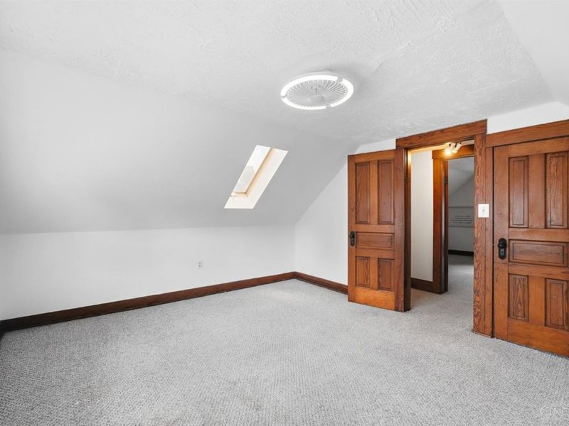 2716 Minot Avenue, Cincinnati, OH 45209 Photo 41