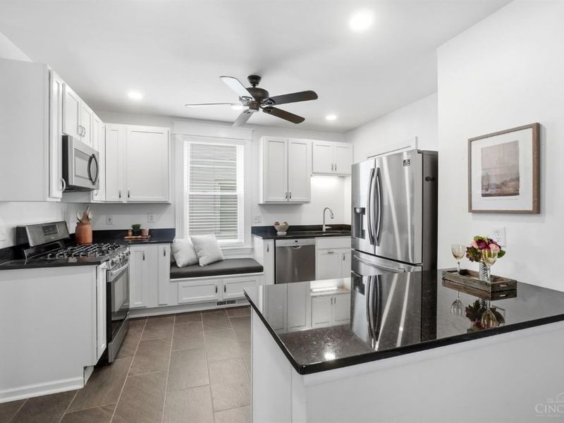 2716 Minot Avenue, Cincinnati, OH 45209 Photo 7
