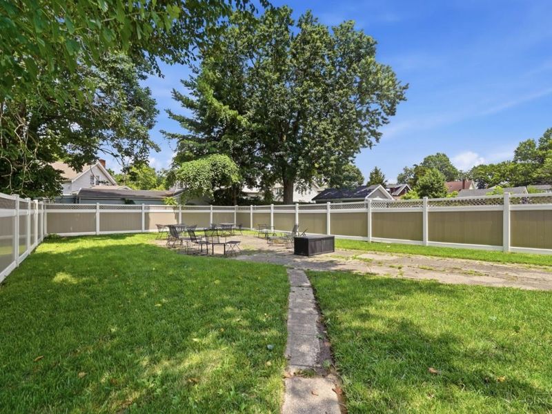 2716 Minot Avenue, Cincinnati, OH 45209 Photo 9