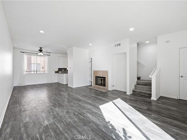 13901 Olive View Lane, Unit 42, Sylmar, CA 91342