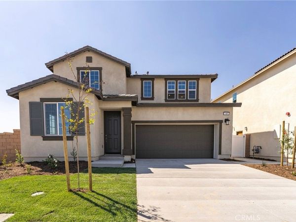 583 Lone Pine Drive, Rialto, CA 92377