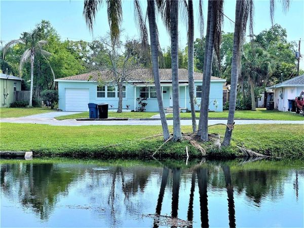 5036 OXFORD AVENUE N, ST PETERSBURG, FL 33710