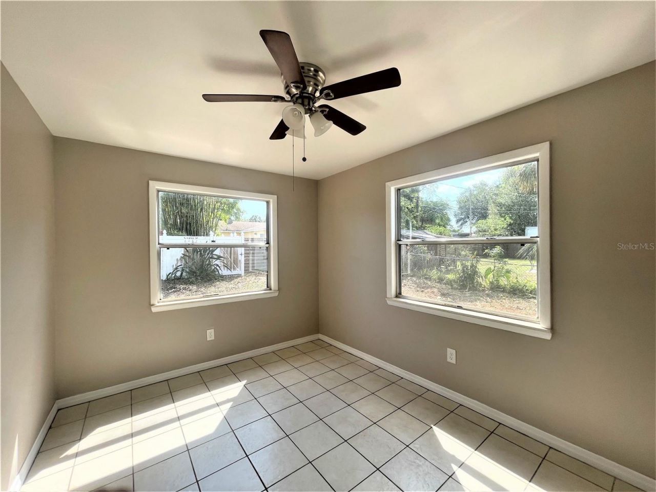 5036 Oxford Avenue N, Saint Petersburg, FL 33710 Photo
