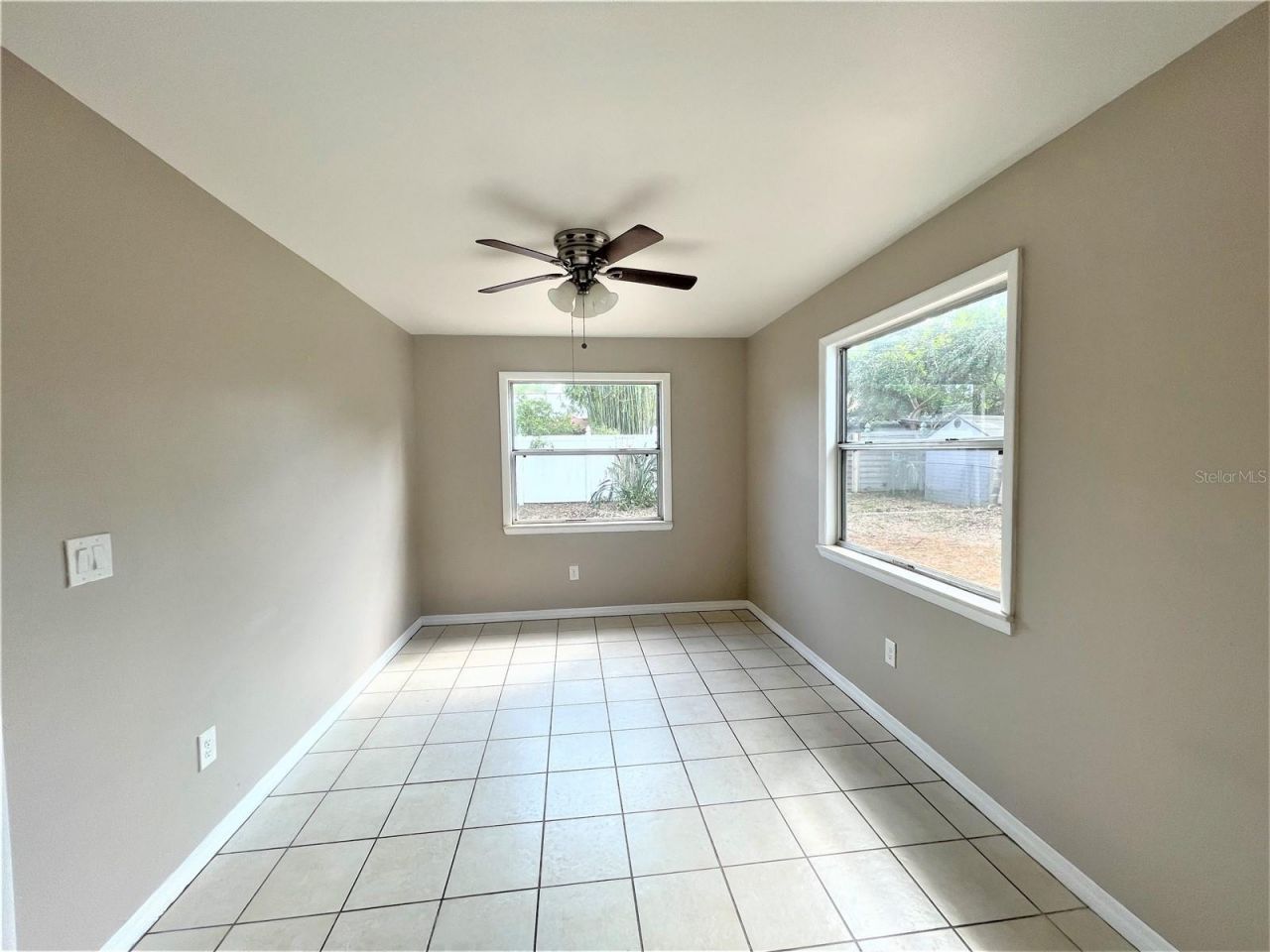 5036 Oxford Avenue N, Saint Petersburg, FL 33710 Photo