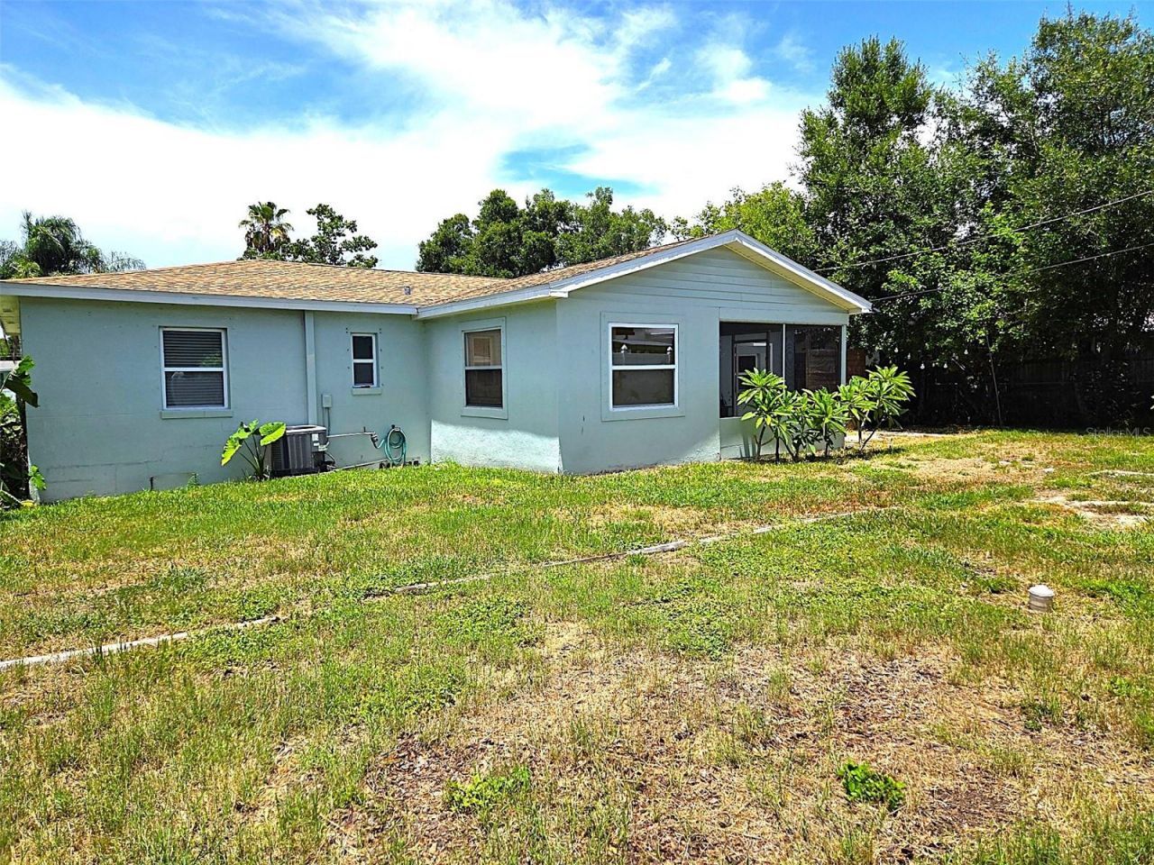 5036 Oxford Avenue N, Saint Petersburg, FL 33710 Photo