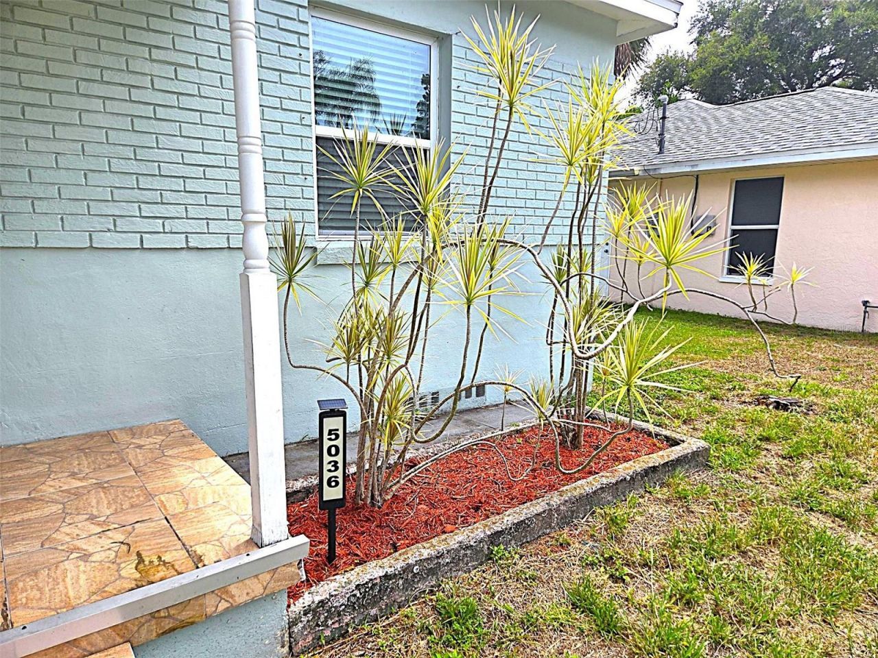 5036 Oxford Avenue N, Saint Petersburg, FL 33710 Photo