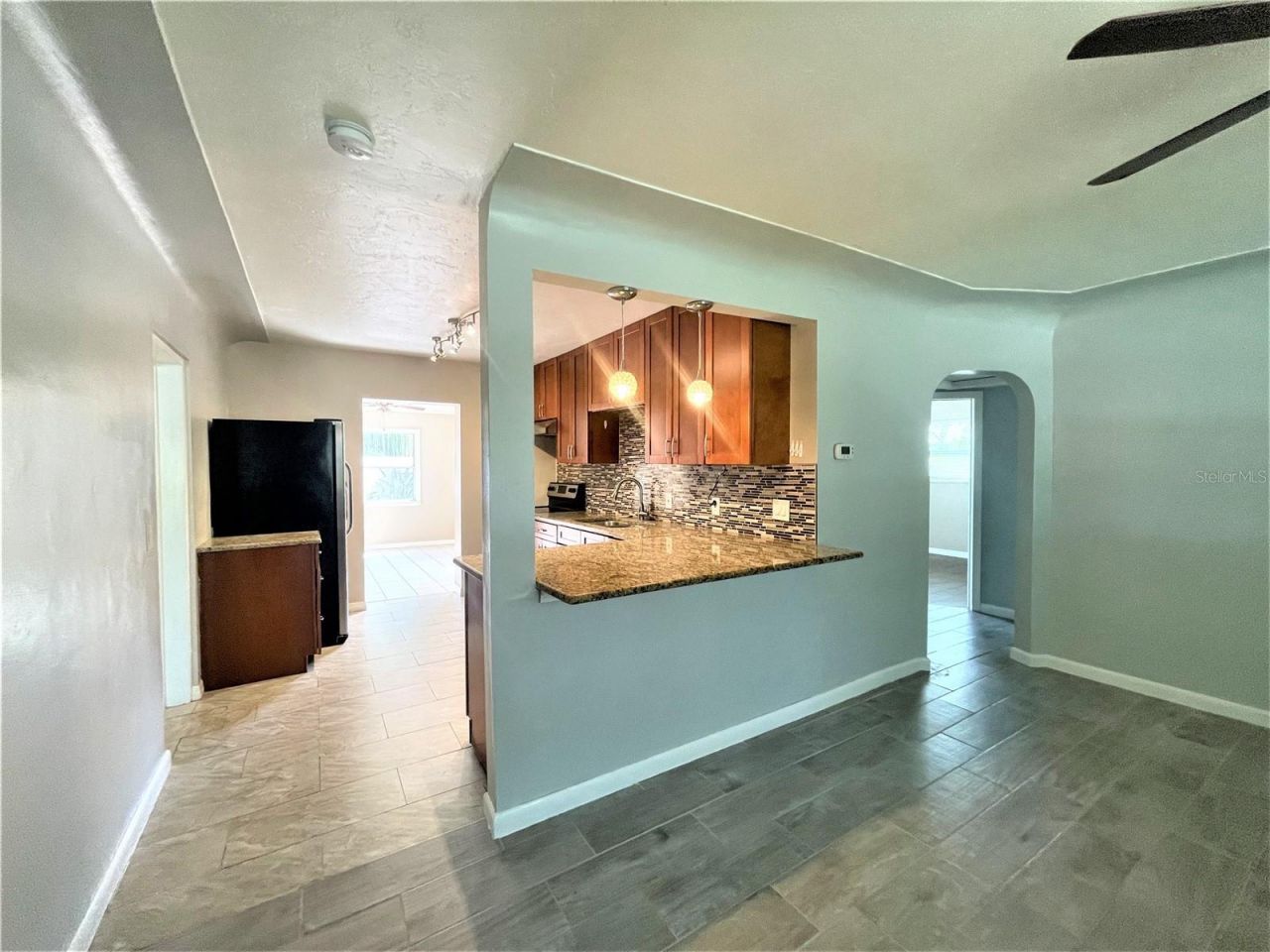 5036 Oxford Avenue N, Saint Petersburg, FL 33710 Photo
