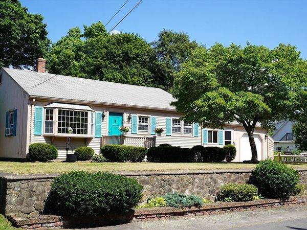 15 Phillips Street, North Attleboro, MA 02760