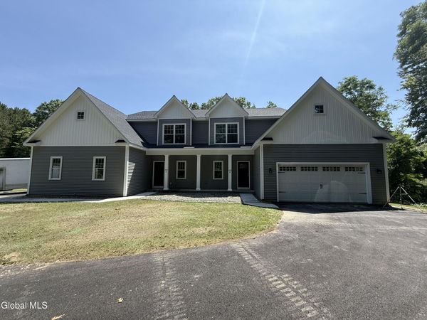 492A Clifton Park Center Road, Clifton Park, NY 12065