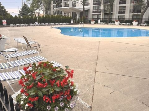 Main Photo